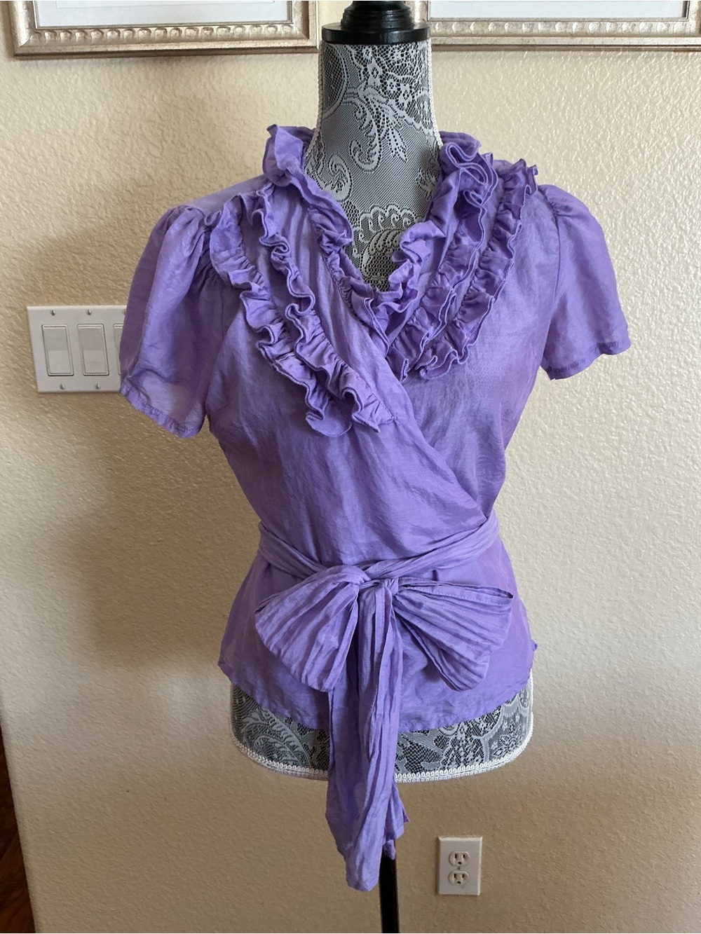 Scarlett Purple Silk Blend Ruffle Puff Sleeves Wrap Shirt Size M/L